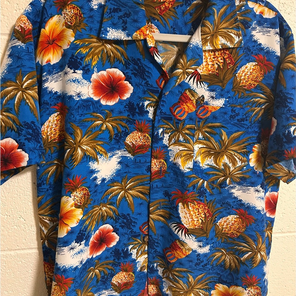 Roundtree & Yorke Blue Tropical Print Shirt